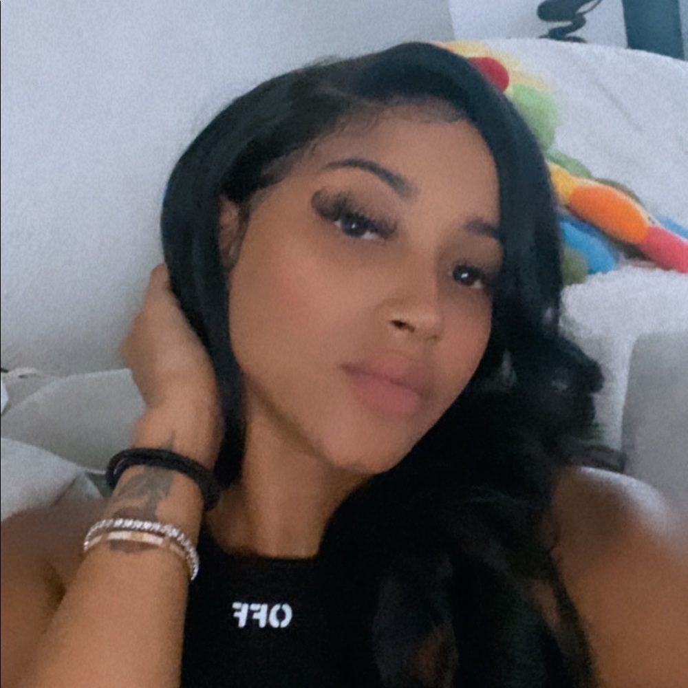 Meet your Posher, Kimberly